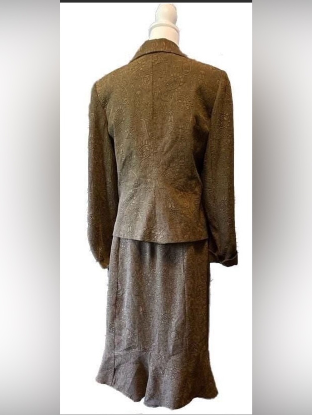 Vintage Paisley Professional Suit, Knit, by Giorgio Sant' Angelo, Sz. 10 - Picture 2 of 13